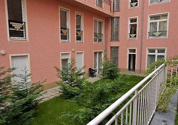 Elite Rooms & Apartments