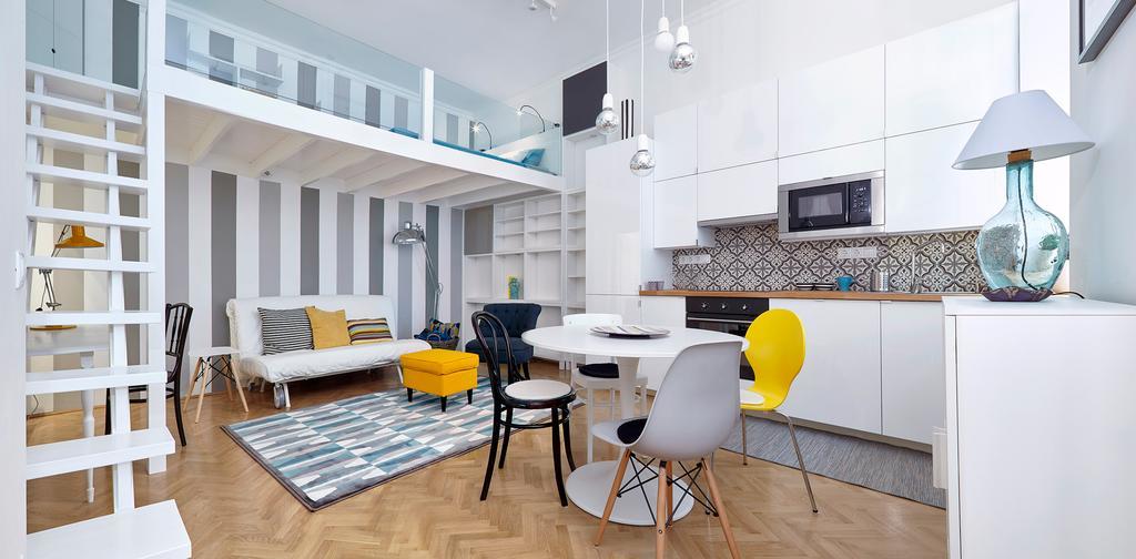 Standard Apartment By Hi5 - Chainbridge Apartment Budapest