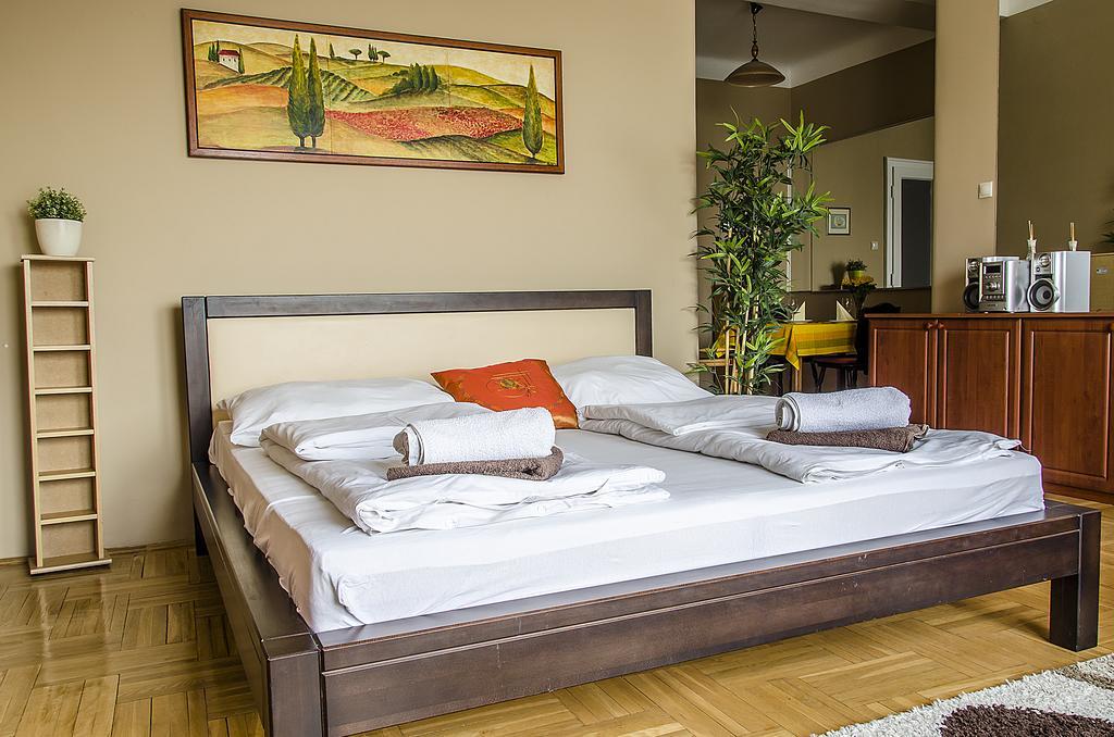 Danube Pest-side Apartment Budapest