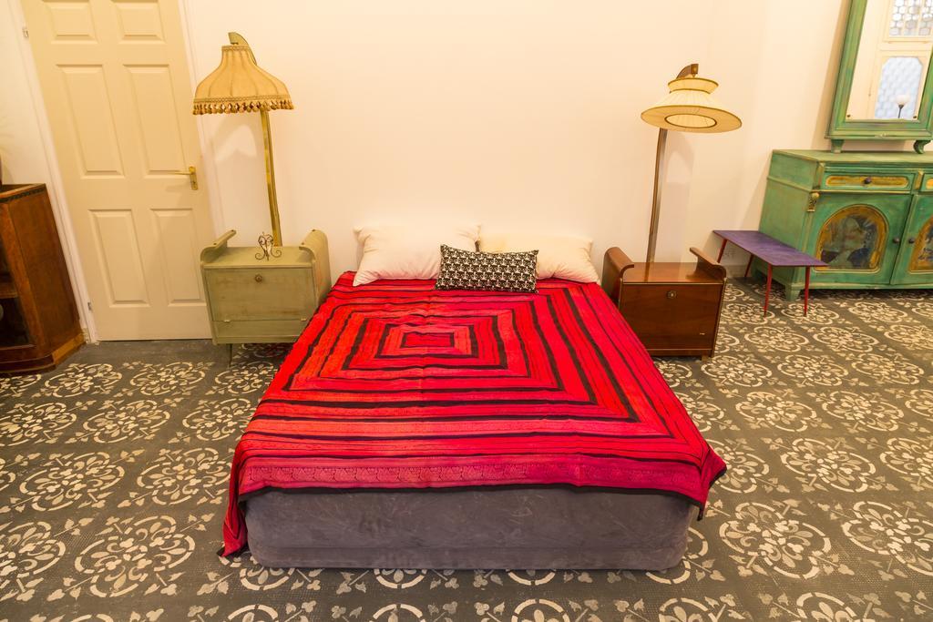 Art Studio Apartment *