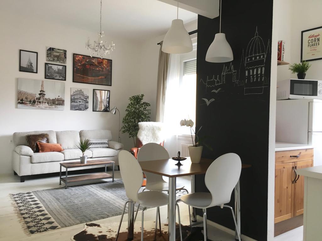 Standard By Hi5 - Karoly 23 Apartmán