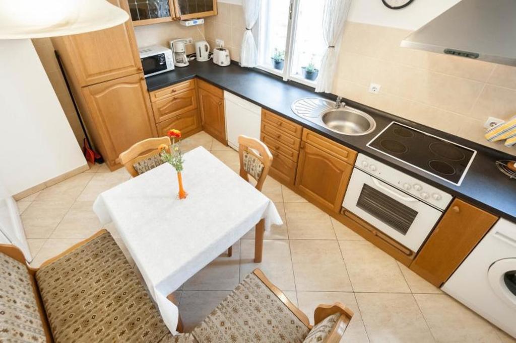 Haus In Mit Garten Сasa de vacaciones Budapest