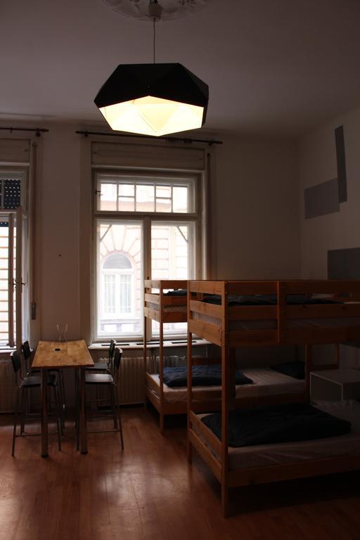 Hostal Ciao *