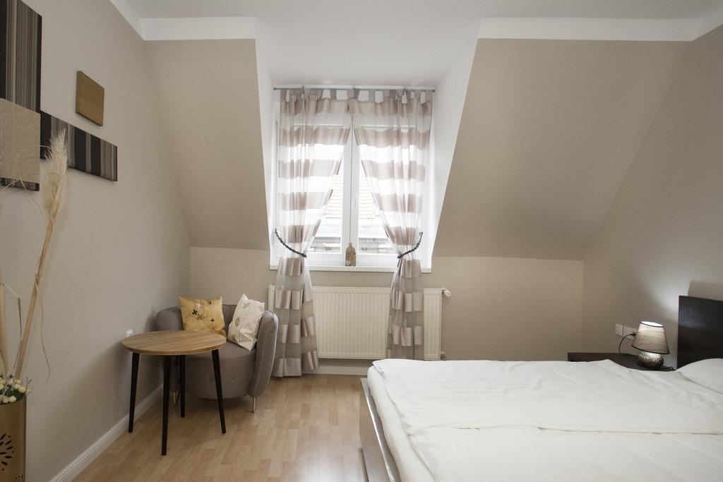 Riverside Flat With King Castle View Appartement *