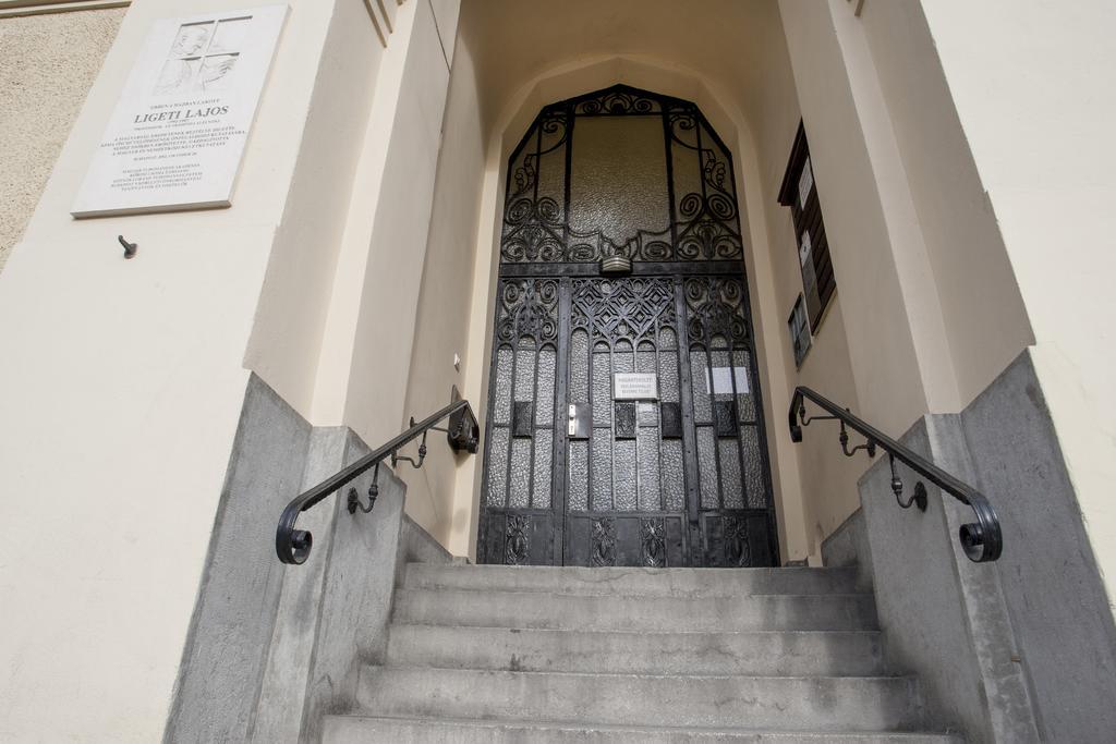 Apartamento Riverside Flat With King Castle View *
