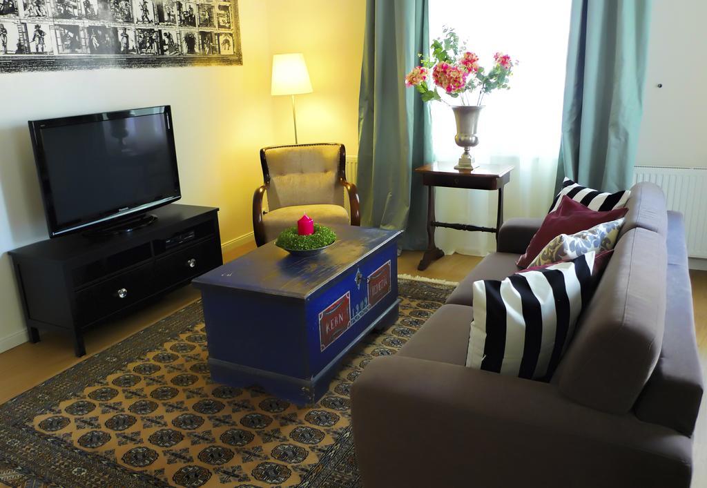 Golden Stars Apartman *