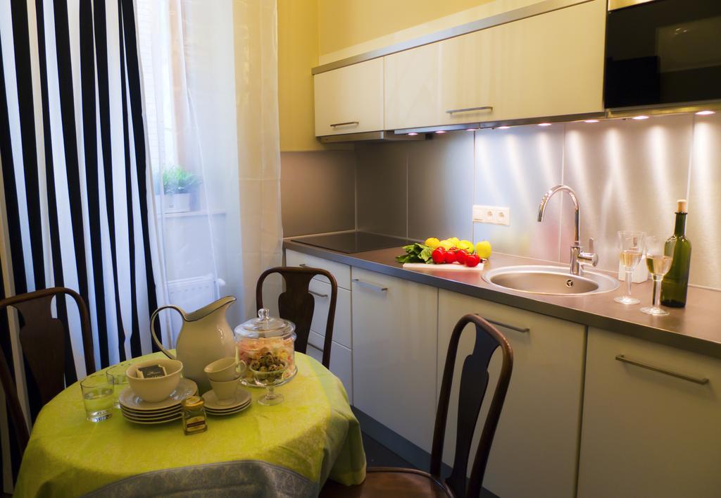 Golden Stars Apartman