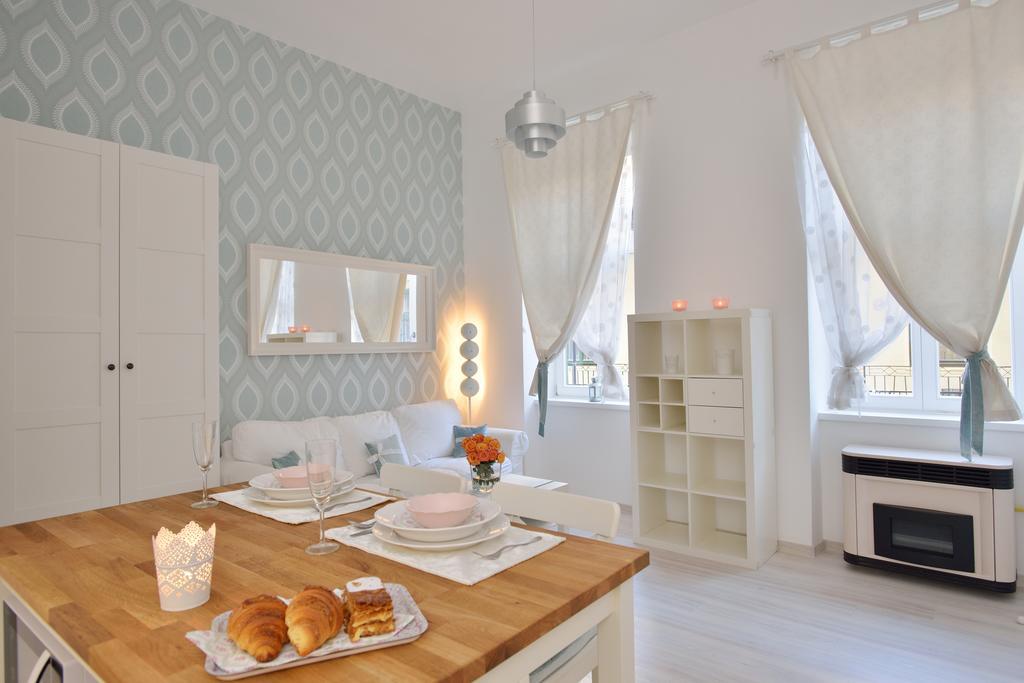 Gozsdu In Center Apartament