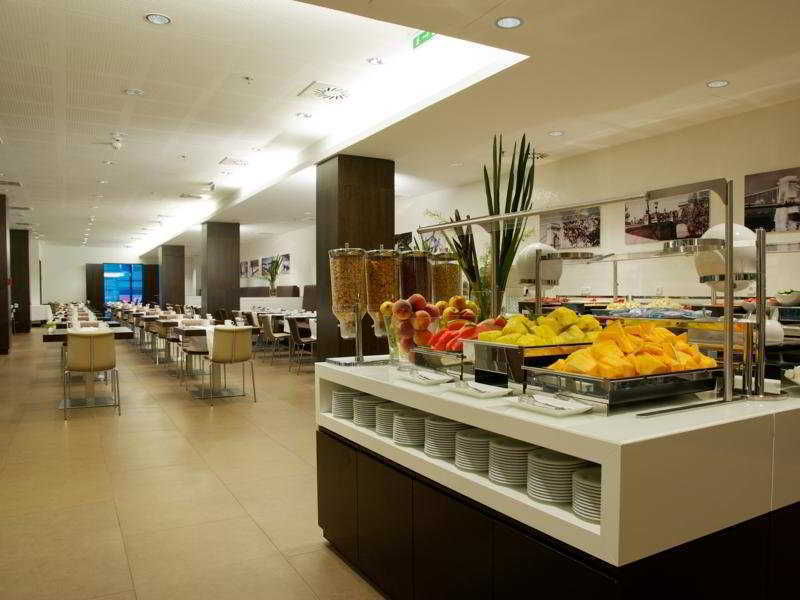 Exe Center Hotel 4*
