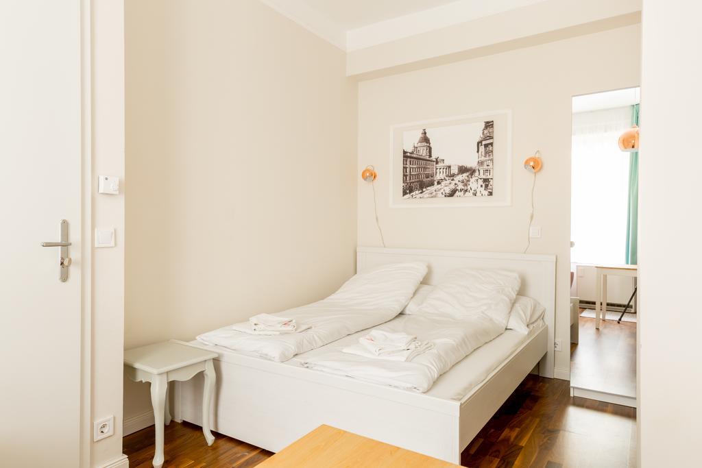 Otto Studios Apartmán