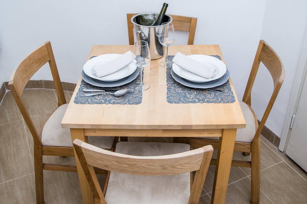Zsolt Apartment