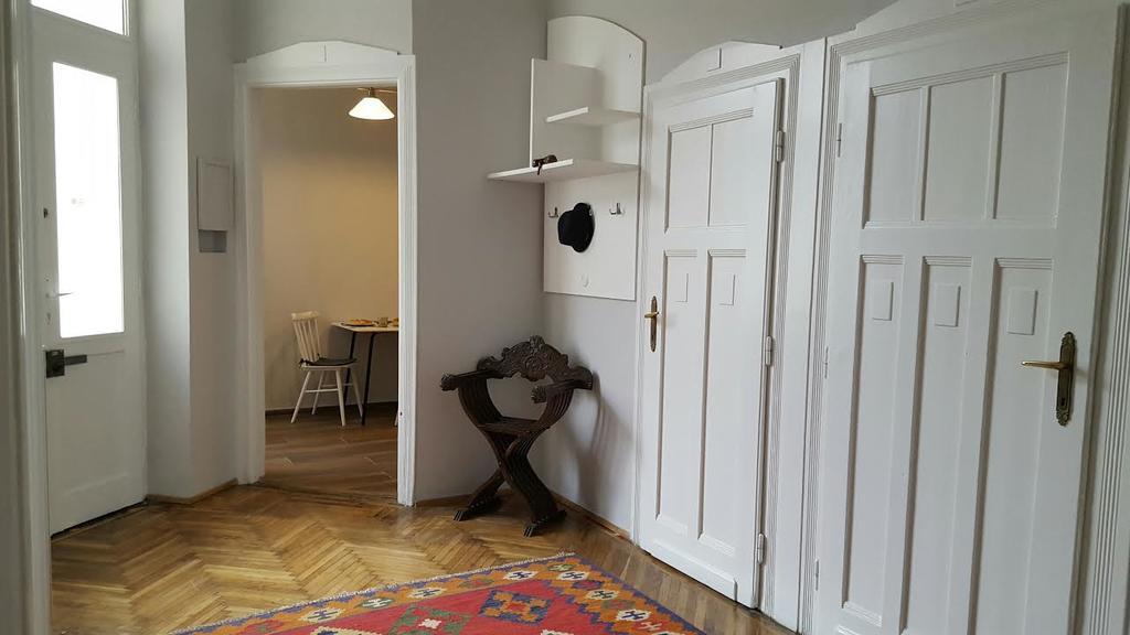 Hello Tourist Flat Apartamento Budapest