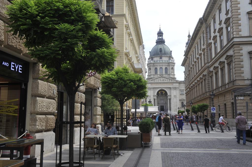 Lägenhet Basilica Grand Luxury In The Historic Center *