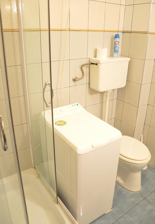 Classic Flat At Basilica Apartament
