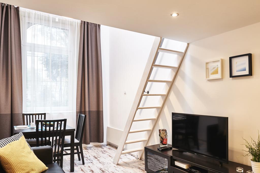 Flat At Lovolde Square Appartement *