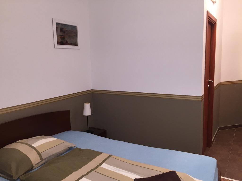 Elvis Guest house 2*