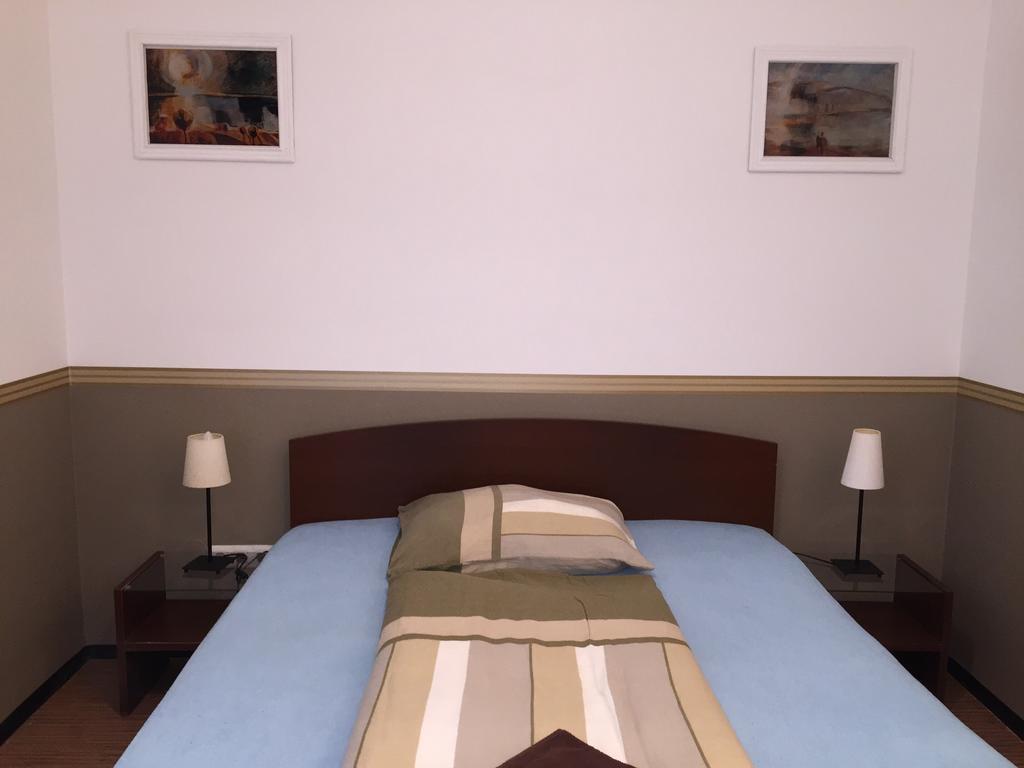 Elvis Guest house 2*
