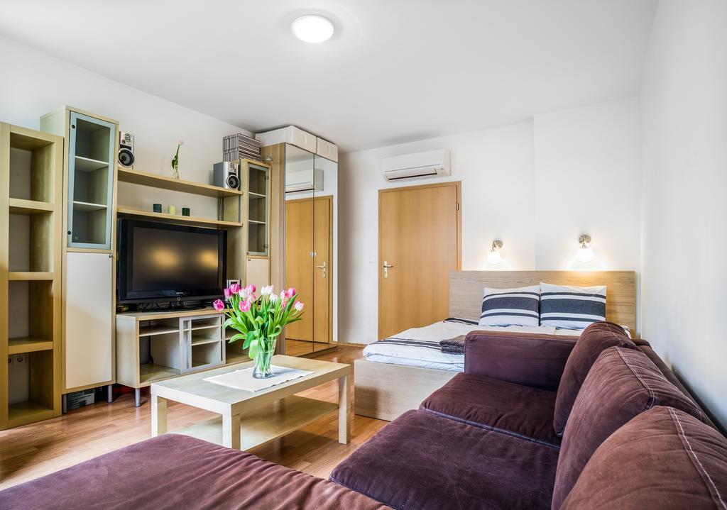 Lovely Corvin Apartment *