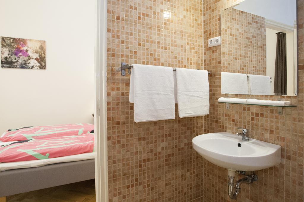 Carolyn Apartman In The Old City