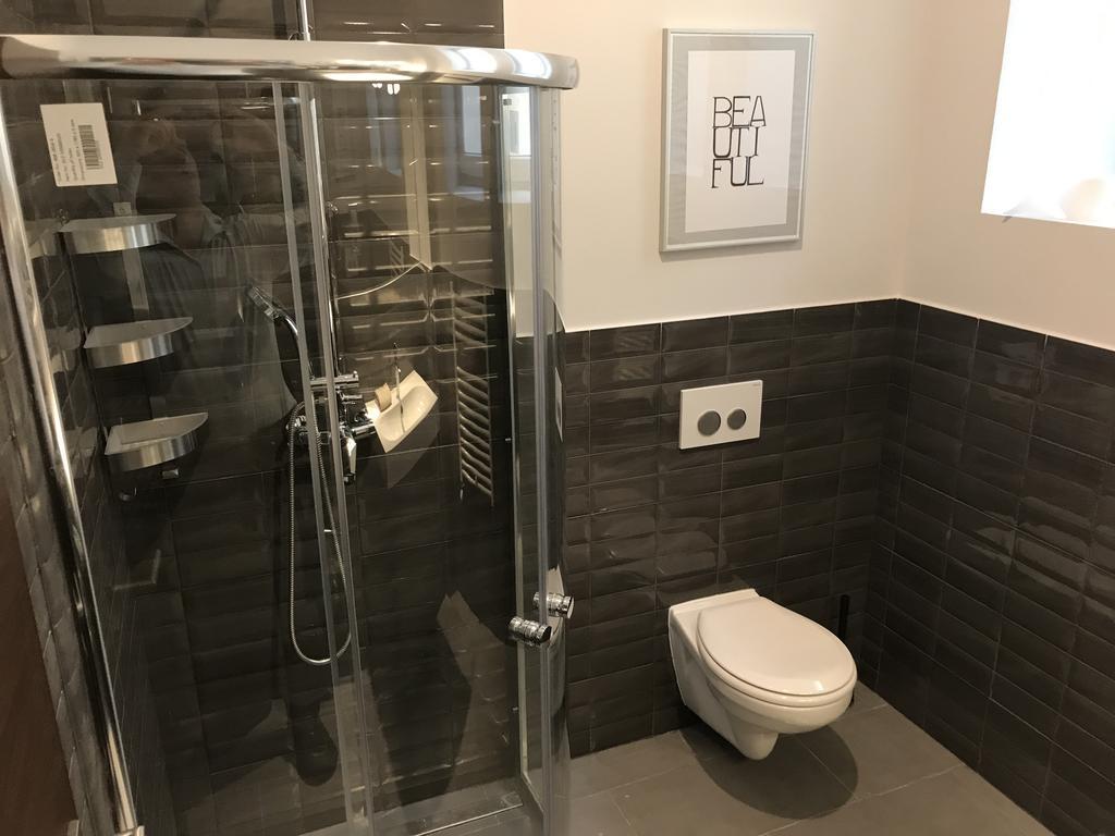 Apartment Ambassador
