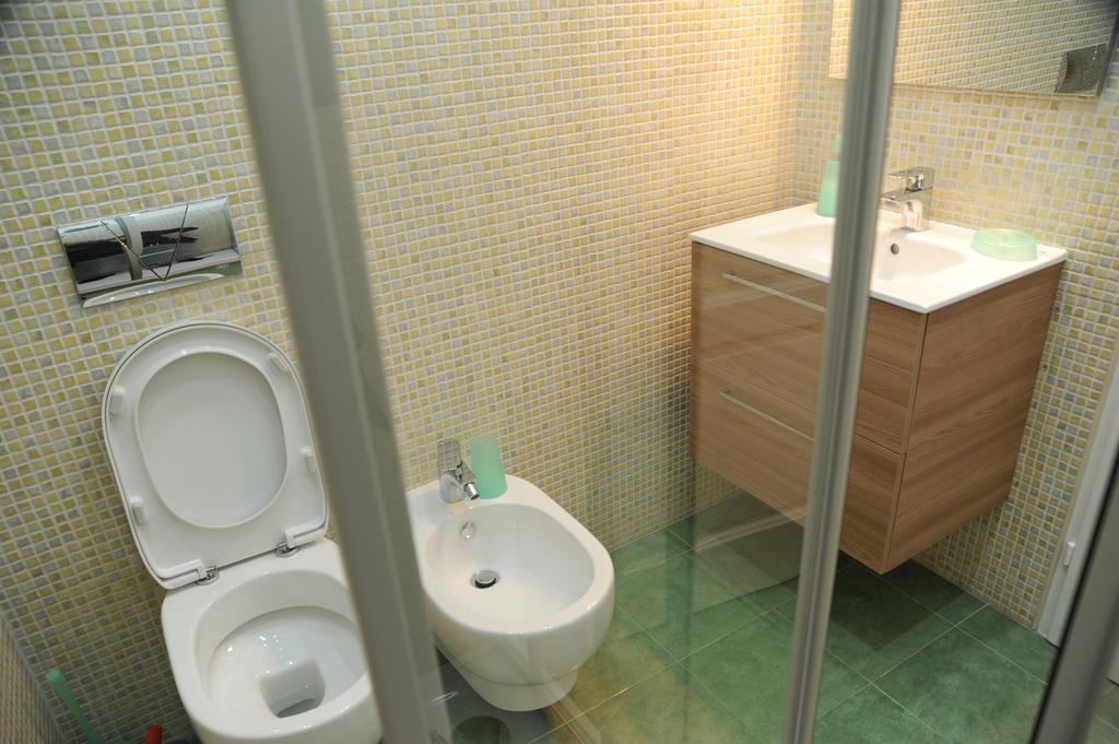 Budapesteasyflat Oktogon Lux *