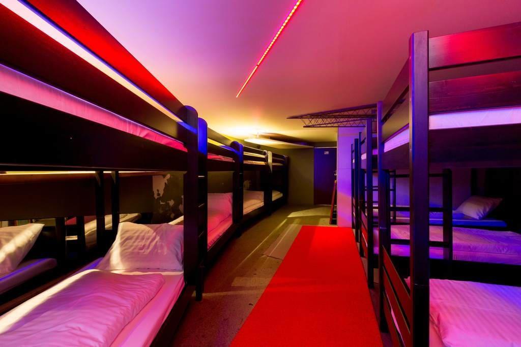 Сasa de vacaciones The Bachelor Bar - Bunker | Private Club Budapest