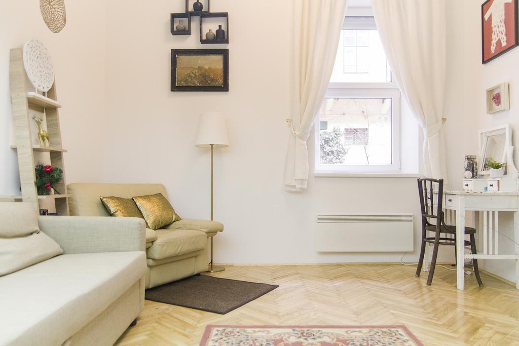 Ava's Champagne Center-andrash Street King Street Apartamento
