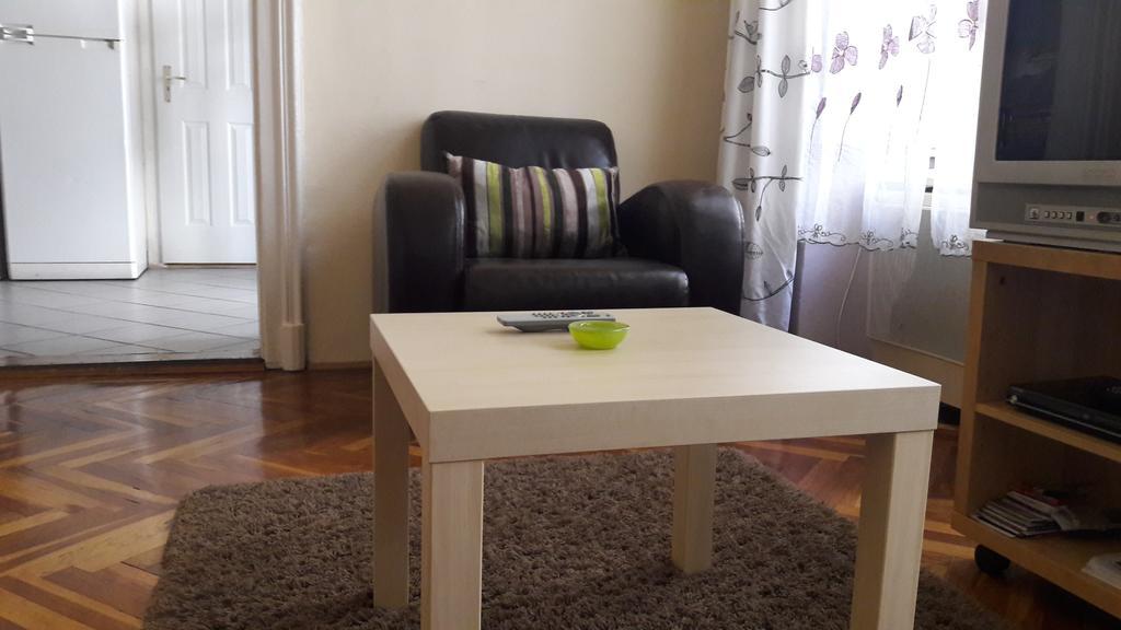 Karoly Apartmán