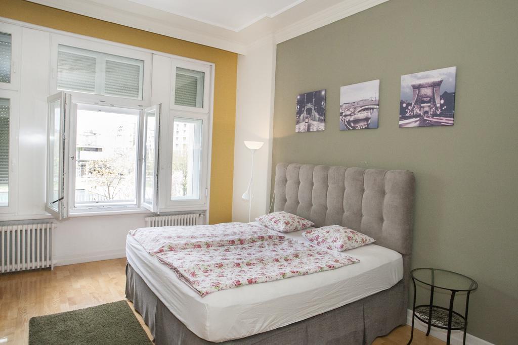 Eliza Studio In The Center * Budapest