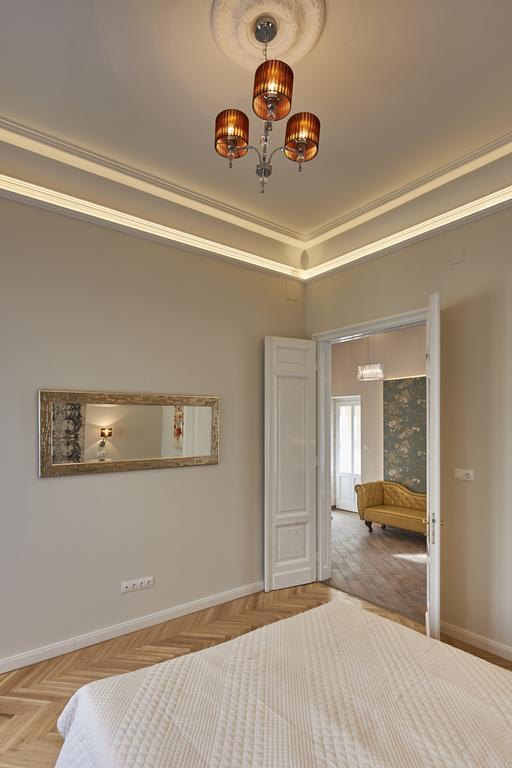 Apartment Falk Miksa *