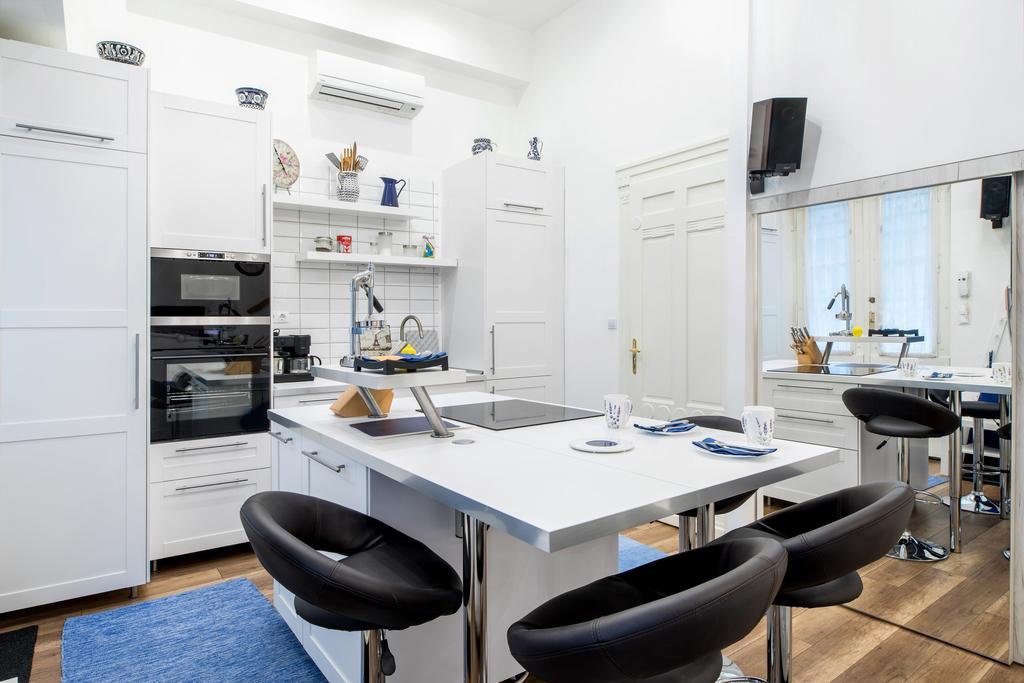Budapestapartments.holiday *