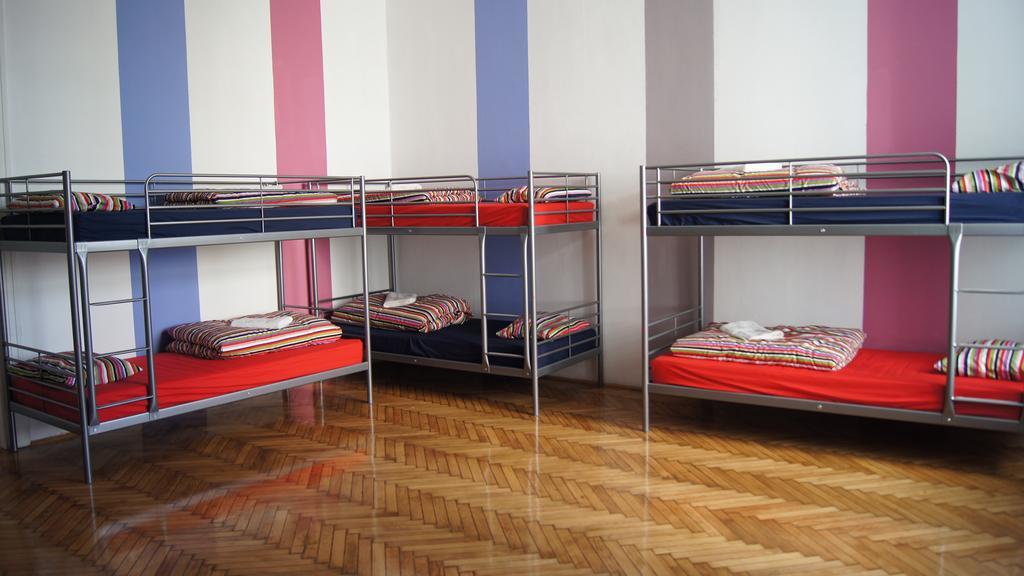Westend Hostel *