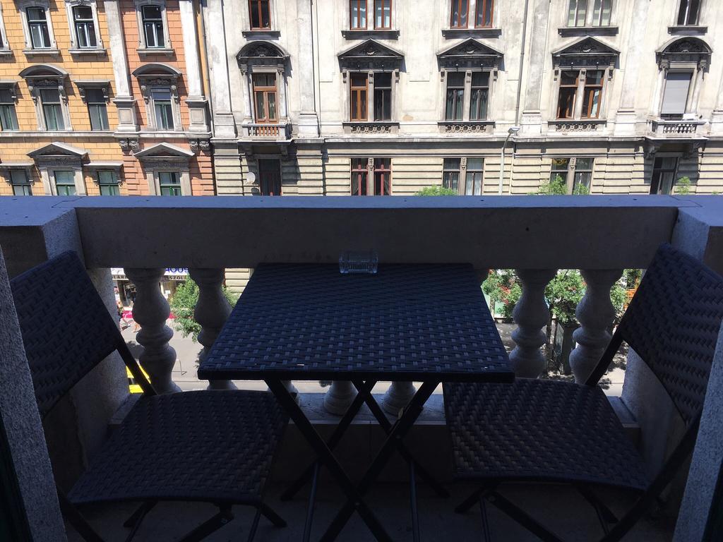 In Iii. Apartamento