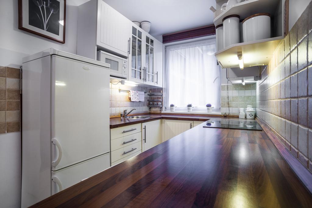 Lovely Corvin Apartment Budapest