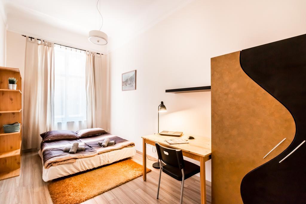 Bpr D8 Premier Apartment *