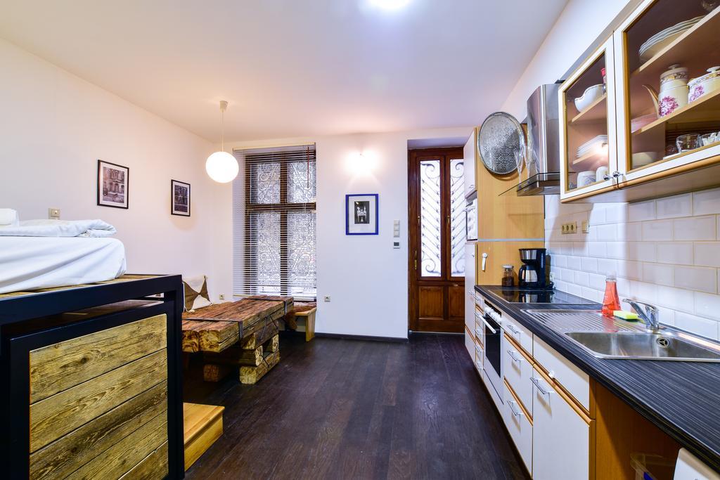 The Iguana-wooden Apartamento *