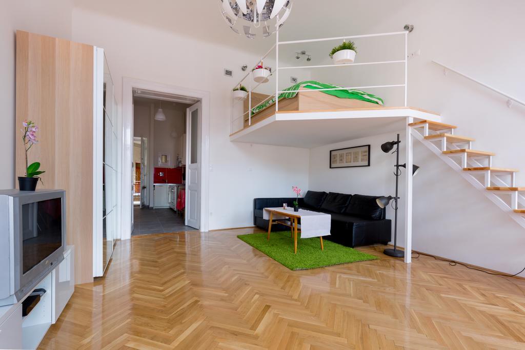 F4 Fiumei Appartamento Budapest