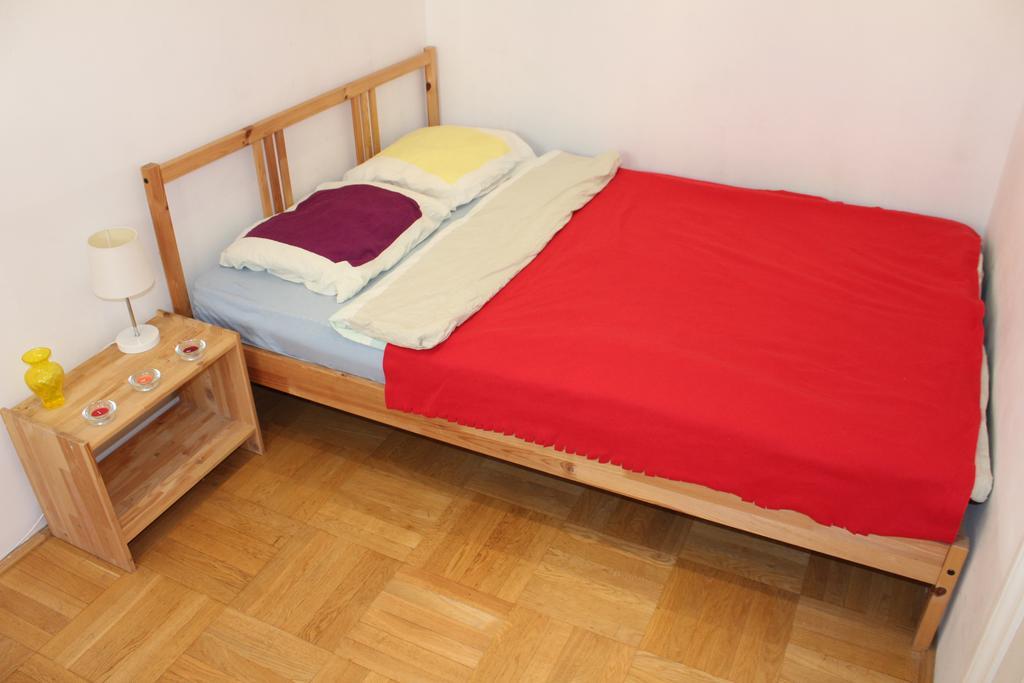 Kiona Budapest