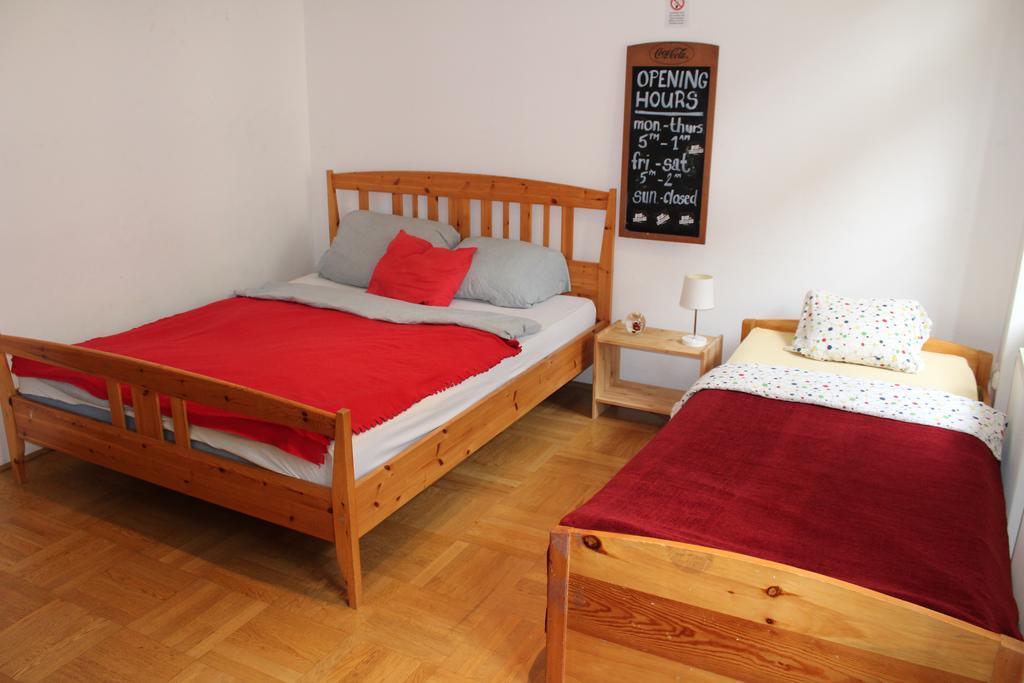 Kiona Budapest