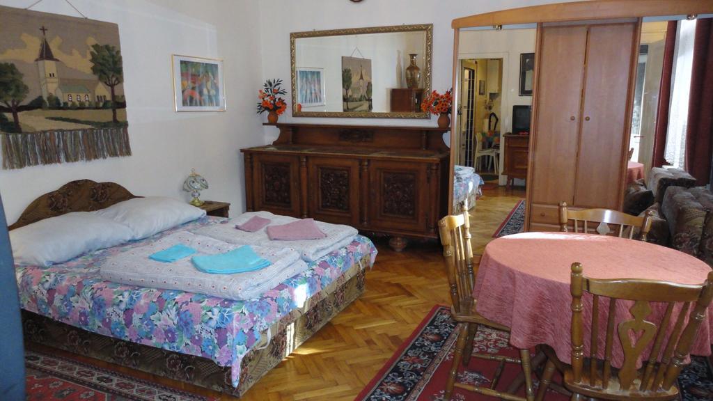 Apartment Garibaldi 5 & *