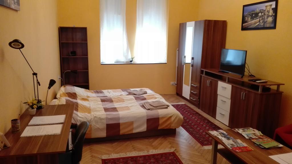 Cute Close To The Center * Budapest