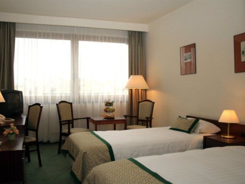 Danubius Hungaria Center 4* Budapest