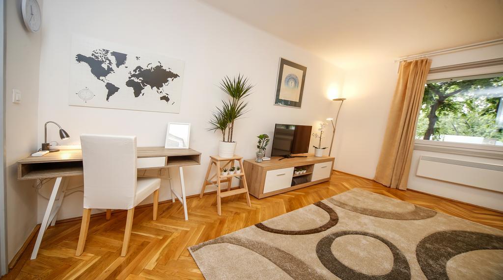 Stefania 35 Budapest