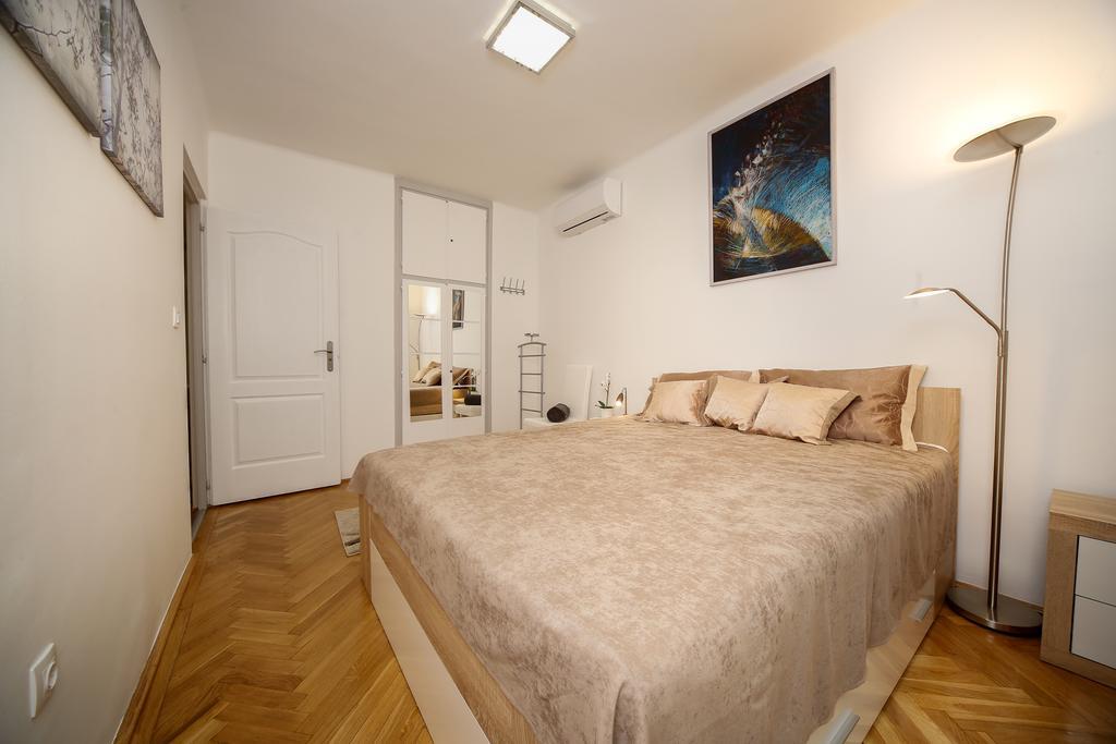 Stefania 35 Budapest