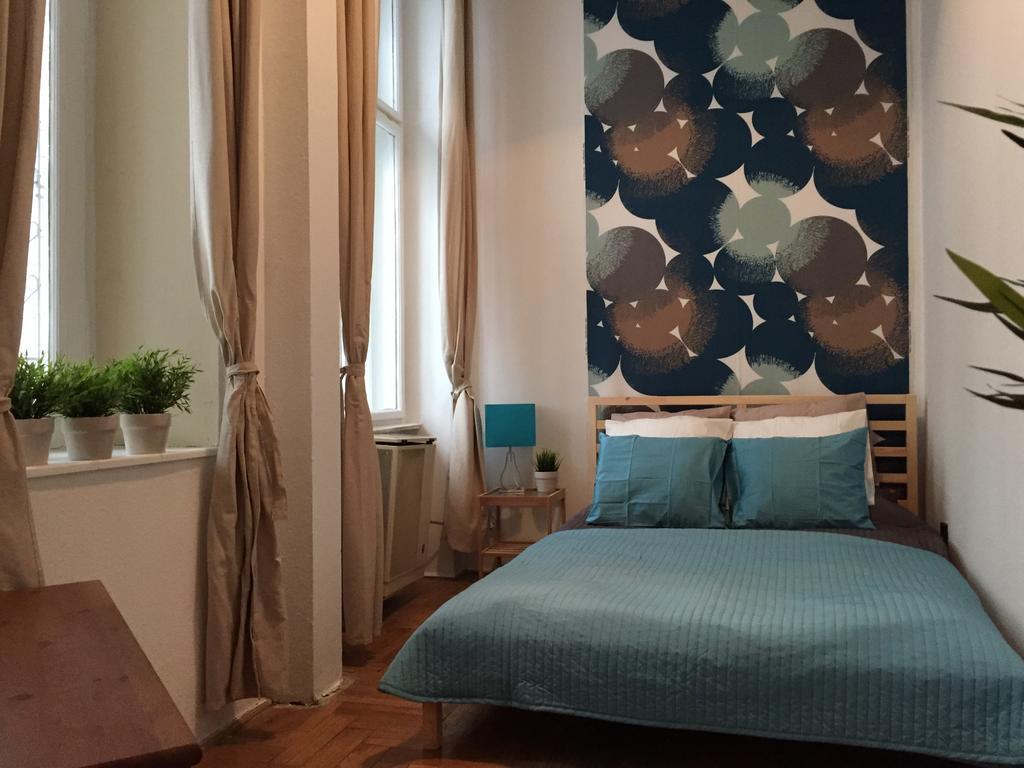 Lägenhet Budget By Hi5 - Vaci Street 44 Budapest