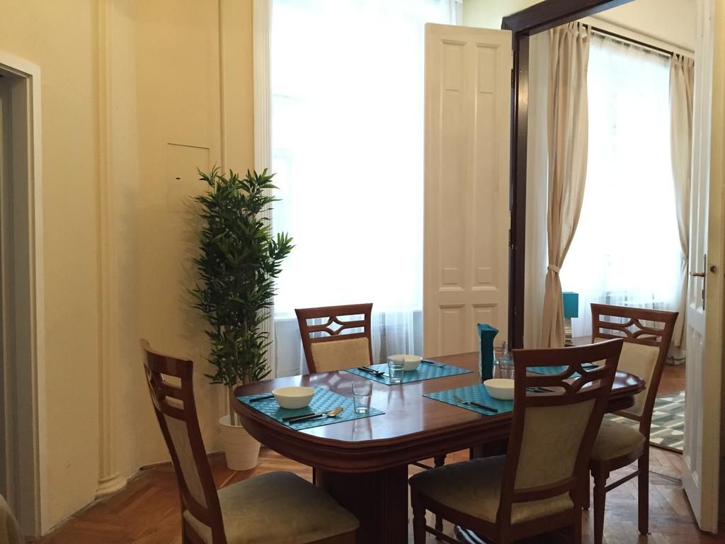 Budget By Hi5 - Vaci Street 44 Budapest