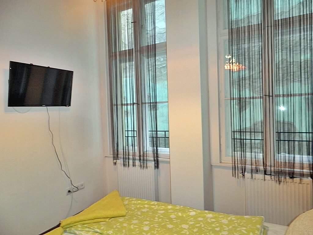 Apartamento Gozsdu Entertainment District Budapest