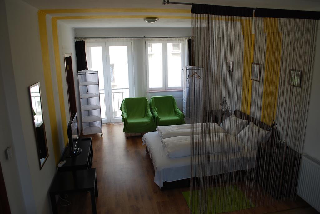 Szentmihályi 22 Apartman * Budapest