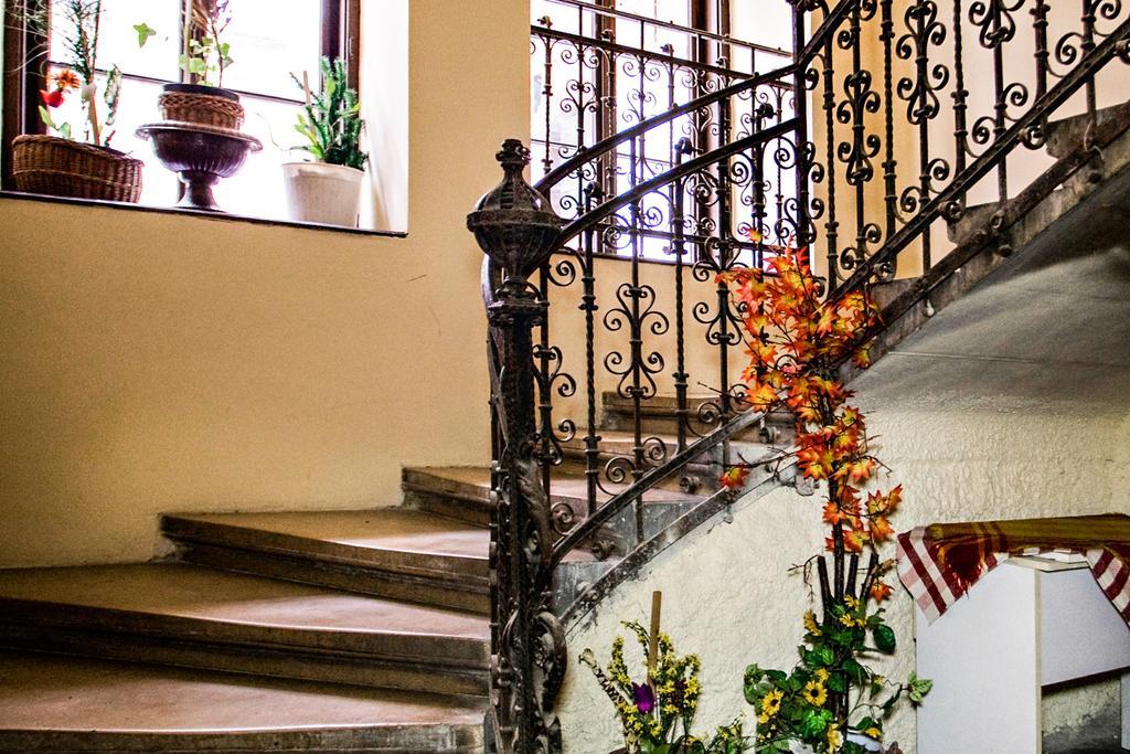 Corvin Point And Guest house Budapest