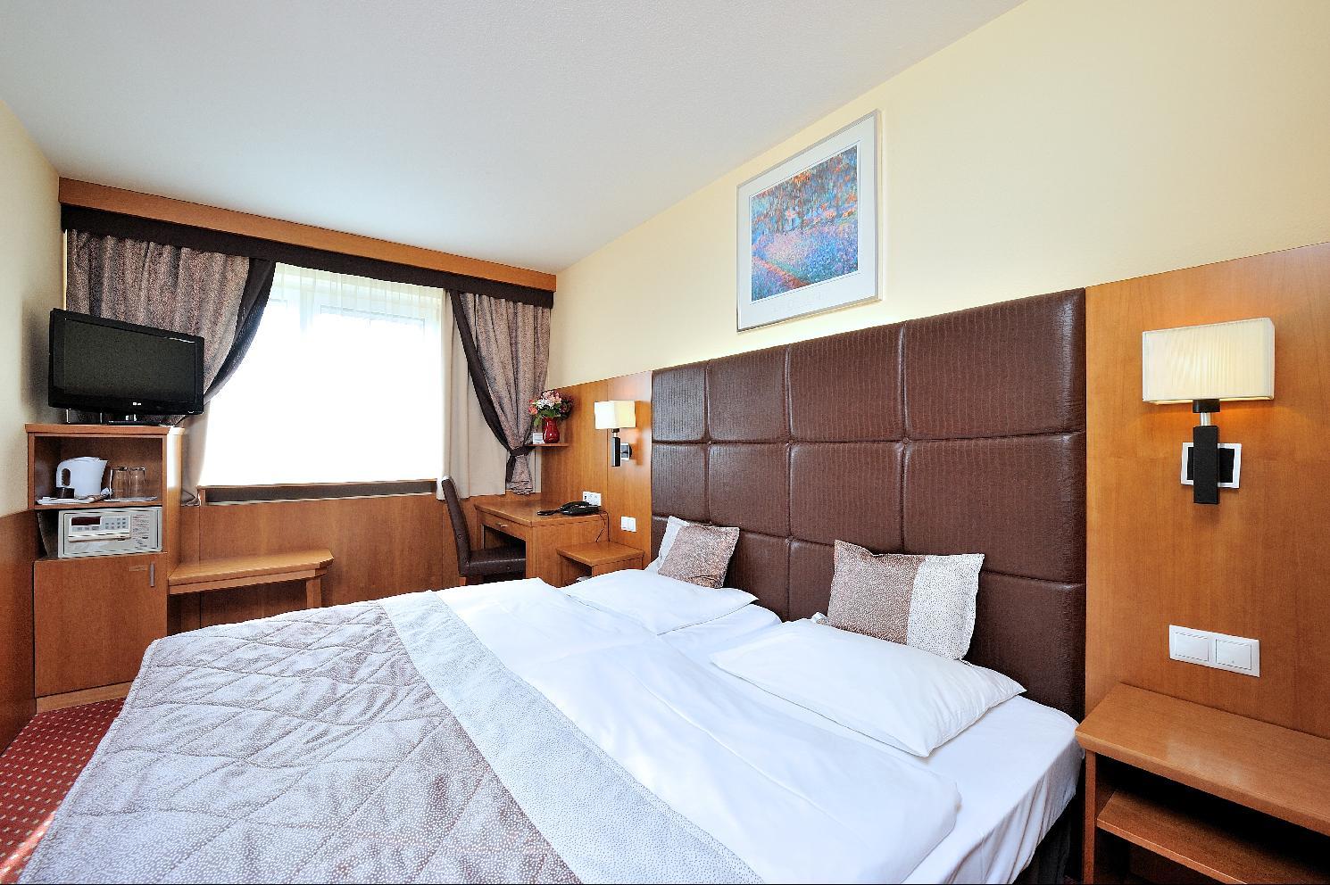 Carlton Buda Castle Hotell